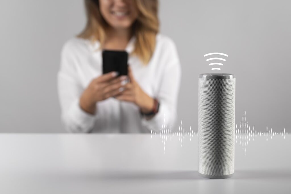sound speaker with the girl on background